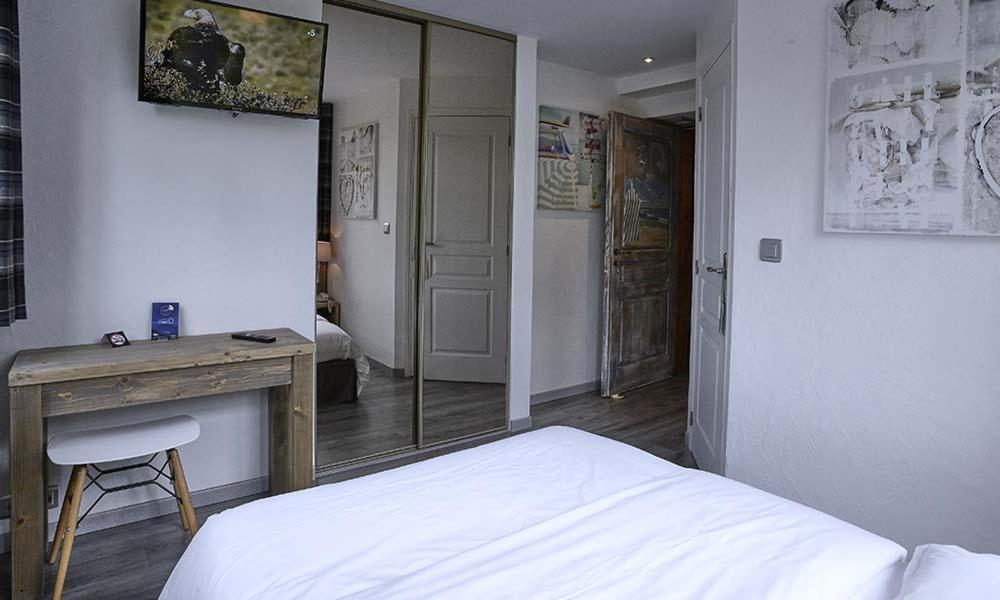 Le Moulin De Lily Hotel Palaiseau Exterior photo